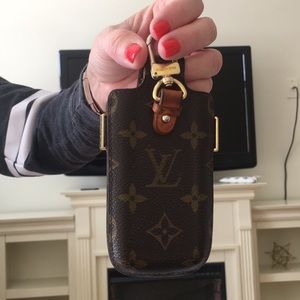 Louis Vuitton vintage key chain / cell case
